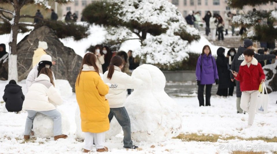 来了！山服学子专属冬雪图上新