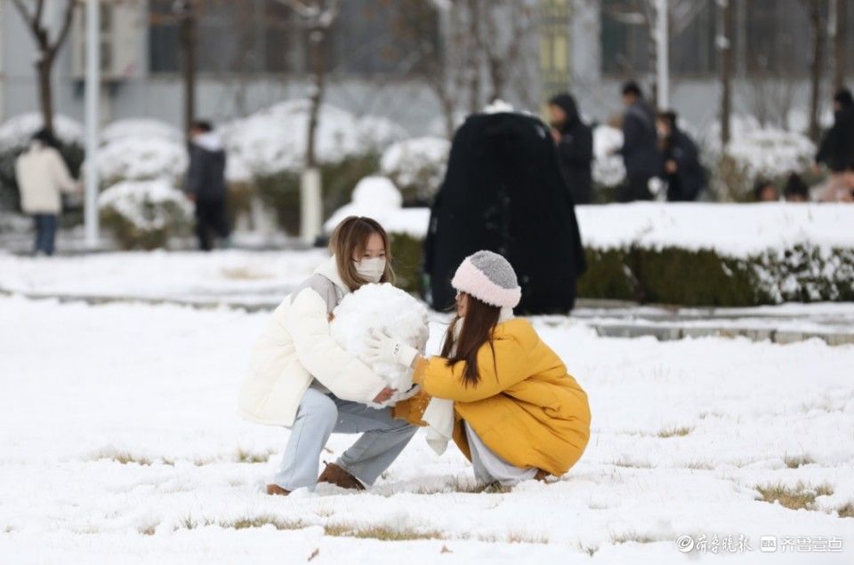 来了！山服学子专属冬雪图上新