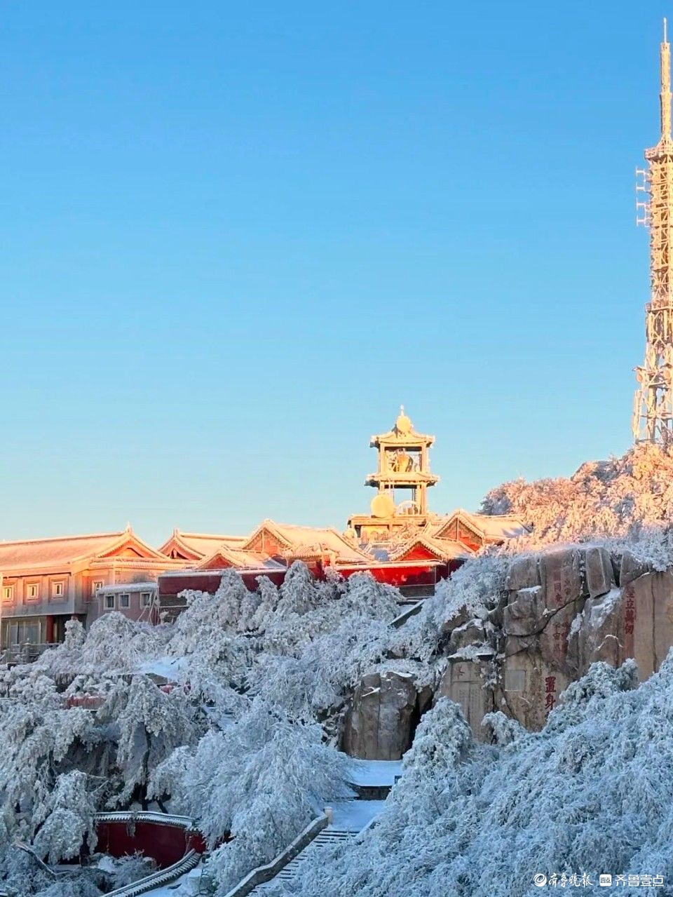 叮！特制“冰糖泰山”一份，请尽快品尝！