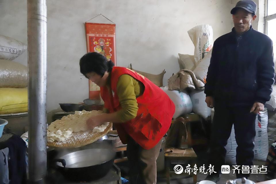 莒县康馨颐养医院养老服务记⑳：在寒冬里做特困老人的“暖心人”
