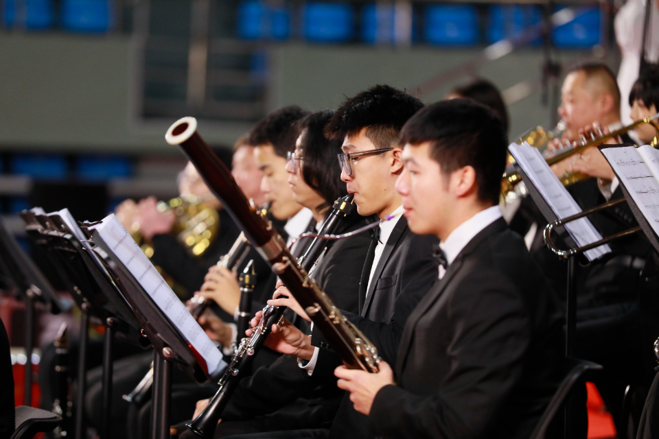 连续13年举行交响音乐会！这所高校跨年“仪式感”满满