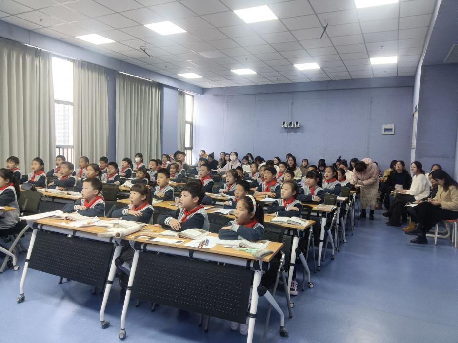 山大附中瀚阳学校小学语文组开展5c教学模式教研活动