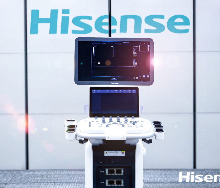 以显示为核心的B2C产业，海信始终处在全球行业前列；在智慧交通、精准医疗和光通信等新动能B2B产业，海信也占据了全国乃至全球领先位置。家电板块与科技板块相得益彰，海信正在实现由 “家电公司”向“高科技公司”的华丽转身。