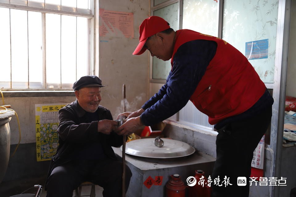 莒县康馨颐养医院养老服务记㉖：用真情服务叩响特困老人的心门