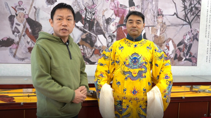 果然视频·寻龙记|妆容、龙袍、曲牌……探寻柳子戏中的“龙”，真讲究！