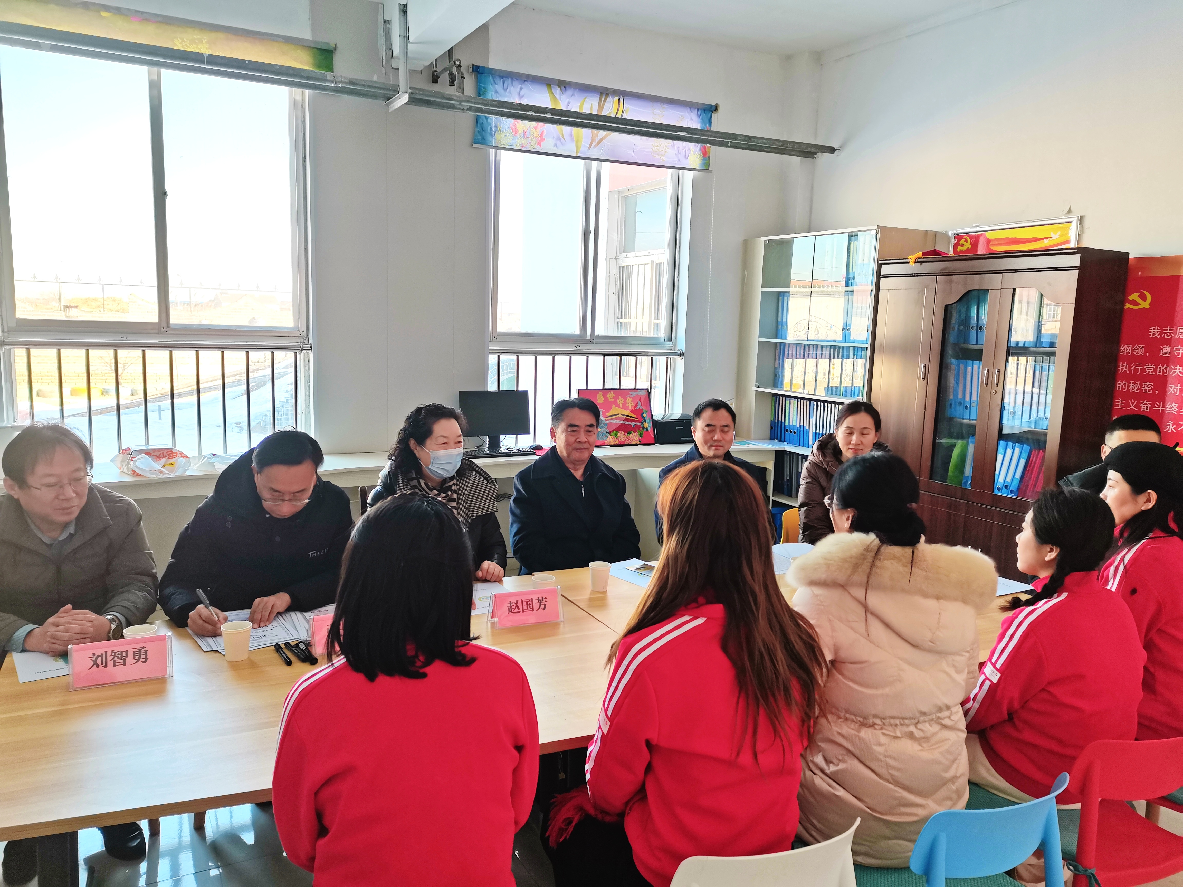 東營市愛國擁軍促進會到利津縣汀羅鎮北碼社區幼兒園調研慰問