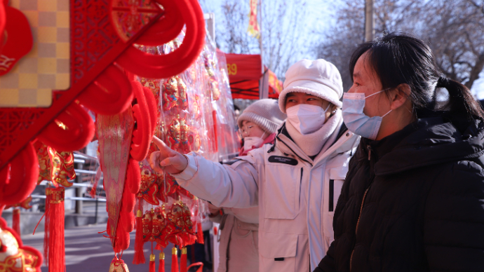 寻年味品年货，滨城区市西街道年货节进社区，居民家门口“赶集”