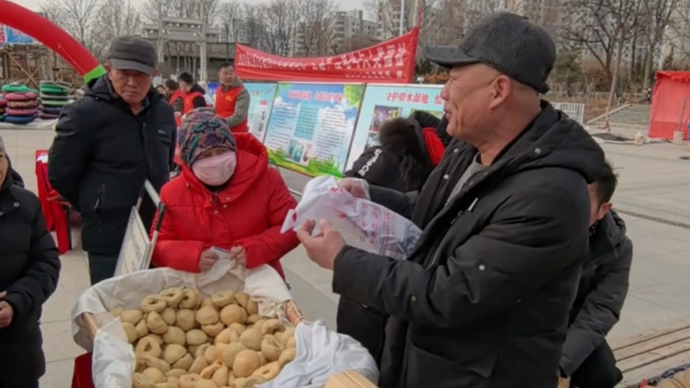 果然视频｜“市级非遗”德平郭记细米窝头引来市民争相购买