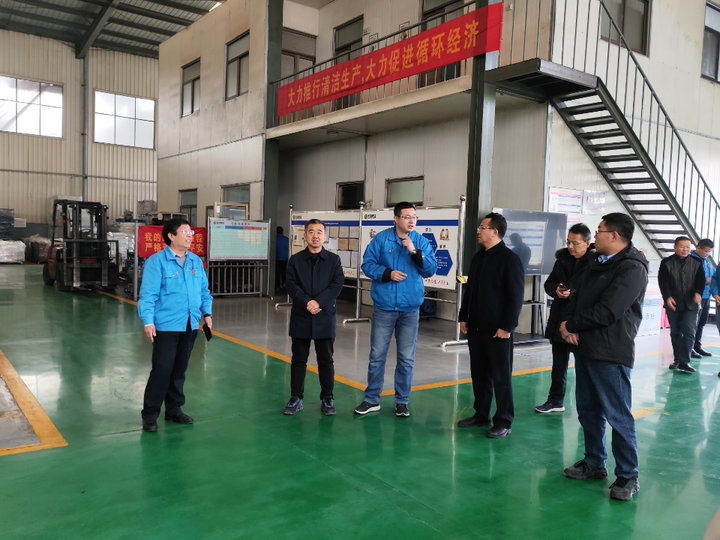 “校政企家”联动促就业!青岛理工大学“访企送岗到家”