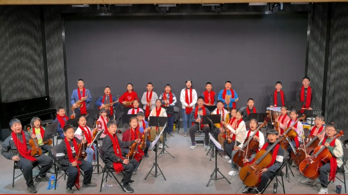 果然视频丨济南市中区泉欣小学祝您身体健康，喜笑颜开