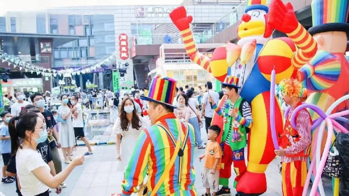 壹直播｜大年初一逛庙会，玩杂耍看国潮变脸，来马踏湖寻儿时记忆