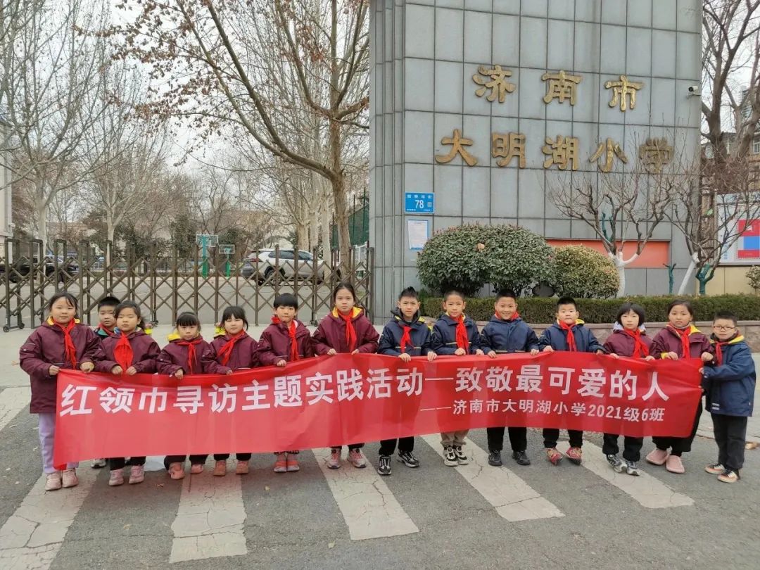 他们怀揣保家卫国的志向,戍守祖国大门,他们炼就铿锵坚毅的本领,捍卫