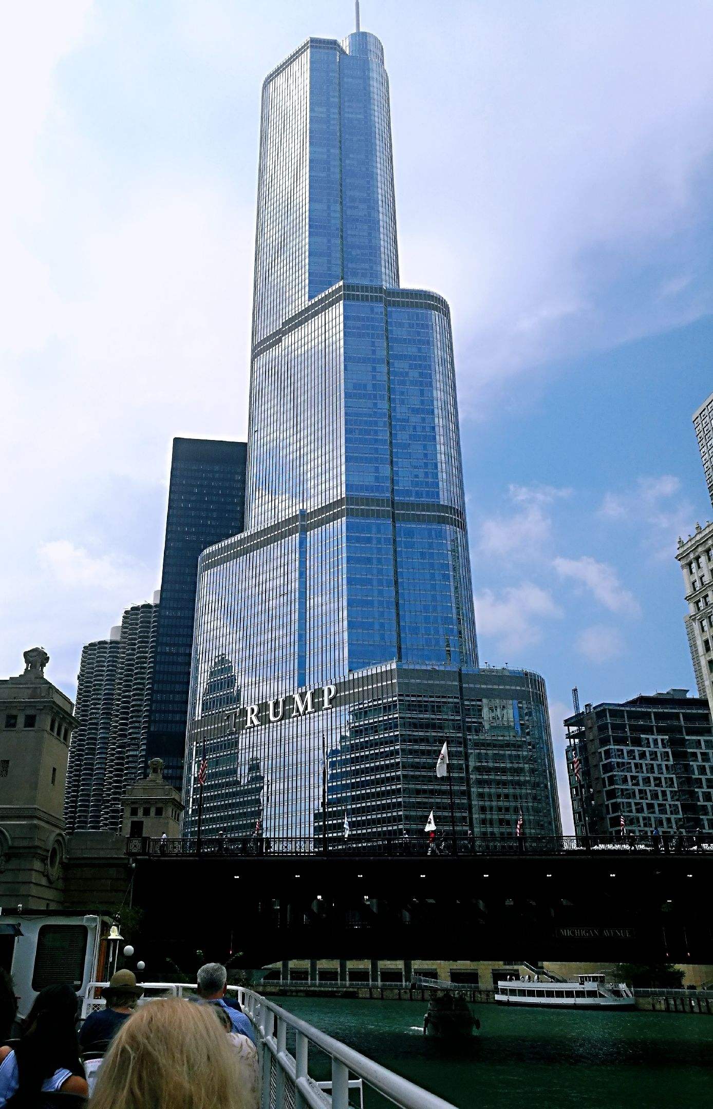 纽约州总检察长若特朗普付不出罚金将没收特朗普大厦