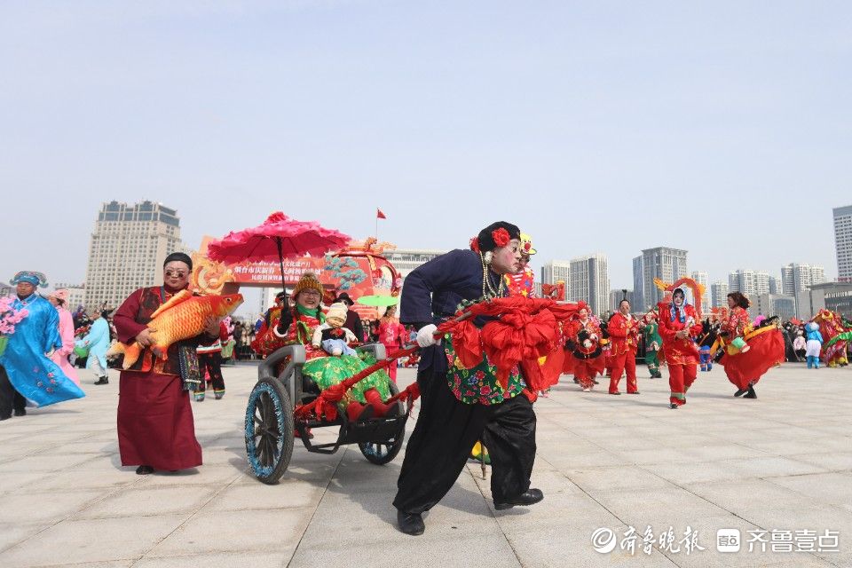 图集｜烟台“秧歌进城”庆新春 现场十余支队伍同台竞技