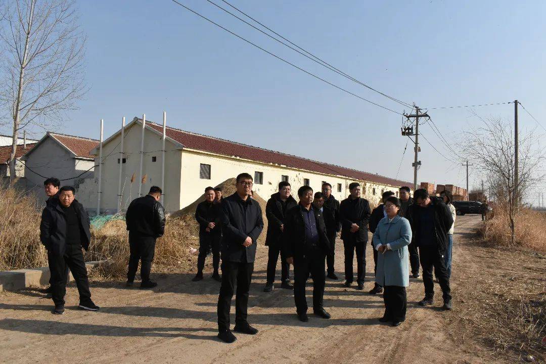 诸城市相州镇到庞家镇调研党支部领办合作社项目经验