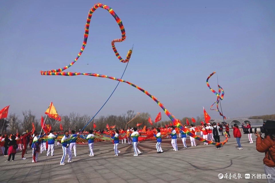 行摄华山——二月二高杆舞龙