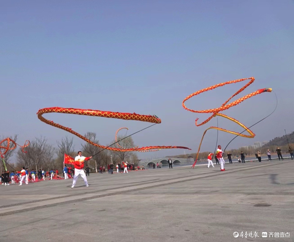 行摄华山——二月二高杆舞龙