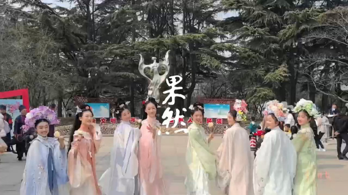 果然视频｜济南百花公园开启“玉兰盛宴”，邀您一起共赴花朝！