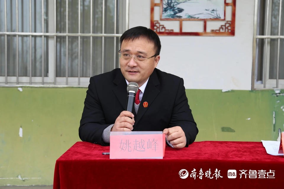 菏泽市定陶区人民法院倾情护苗助成长法官送法进校园