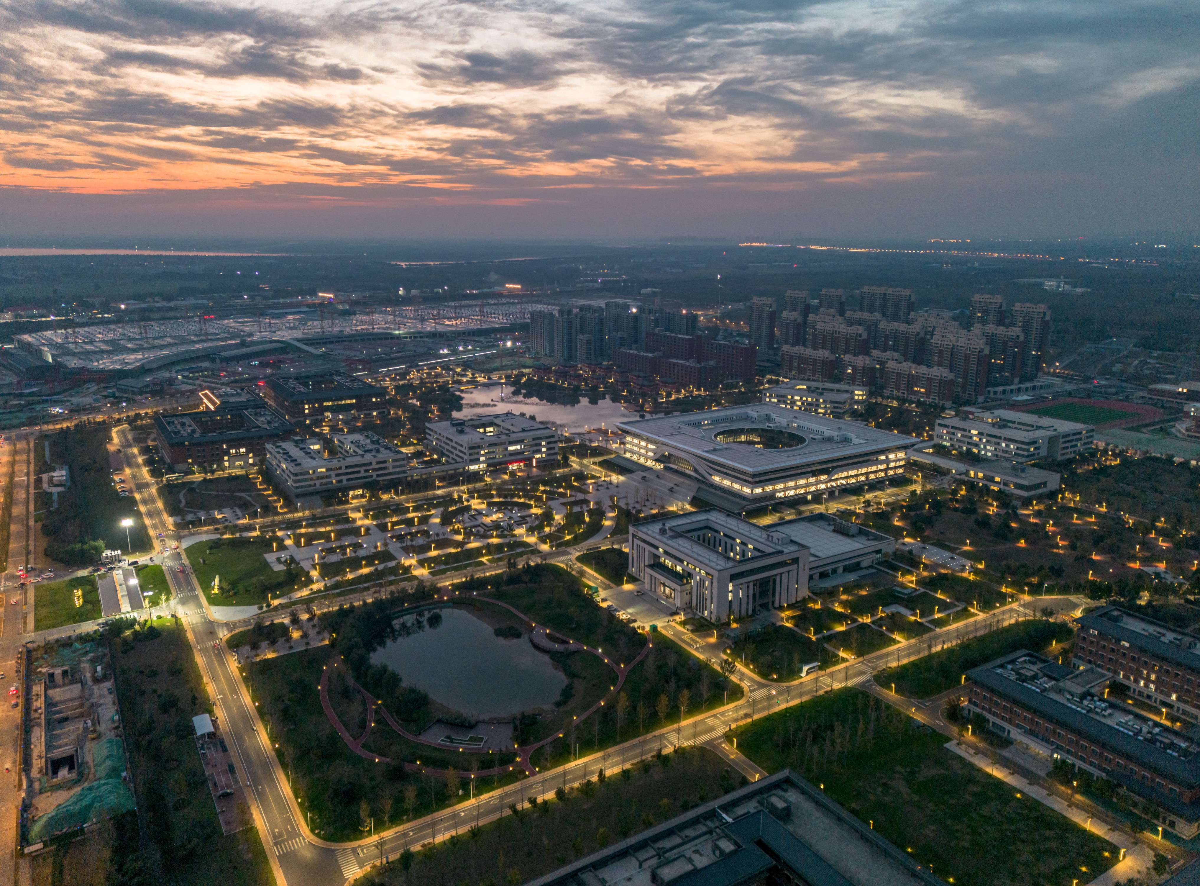 山东医科大学 新校区图片