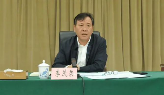 江西一原副市长被公诉搞政治投机曾是老虎肖毅的下属
