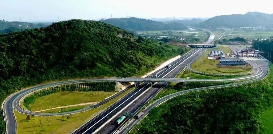 g3满庄拥堵易发山东发布清明假期出行提示