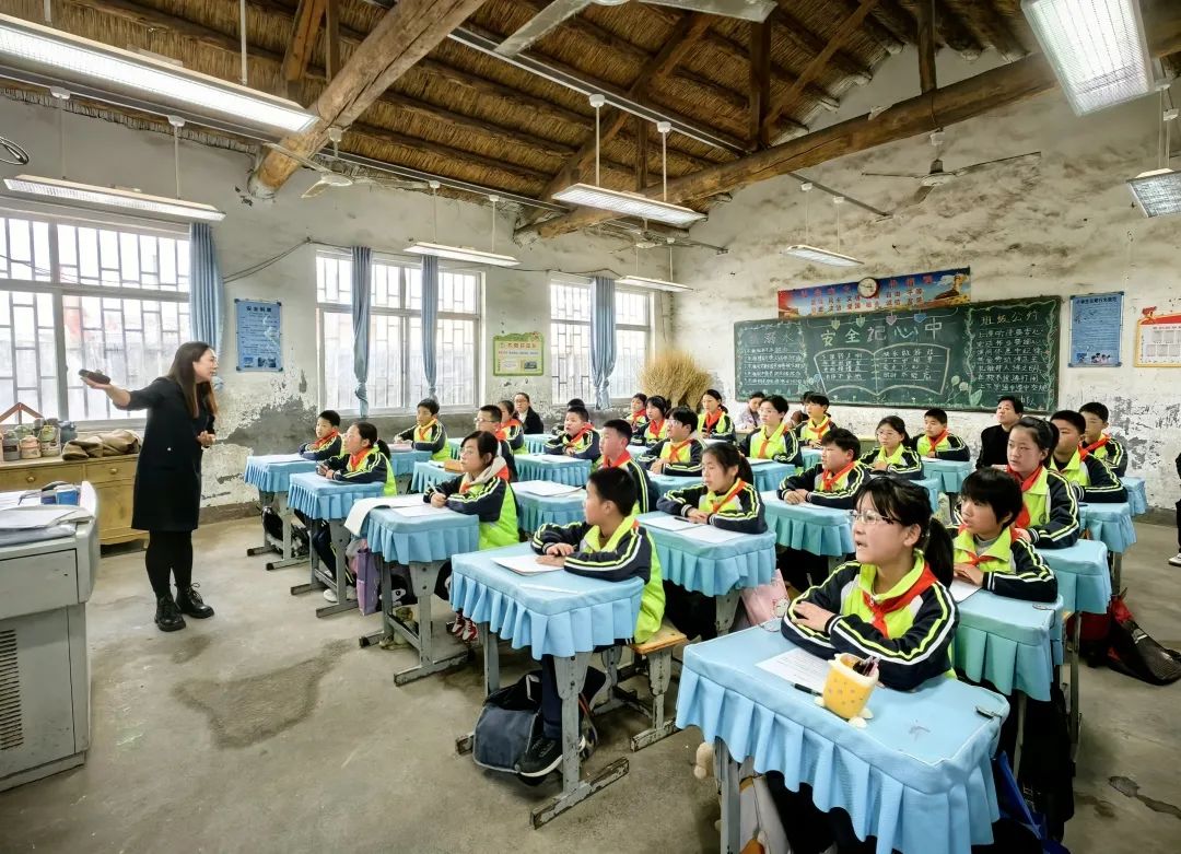 济南市东方双语实验学校骨干教师送课起步区开展教育教学交流活动