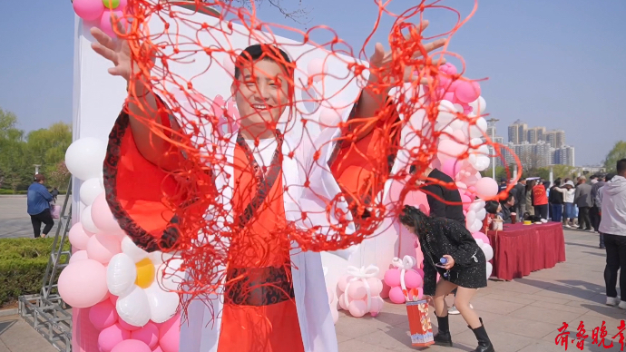 果然视频丨来钢城相亲会，邂逅你的另一半