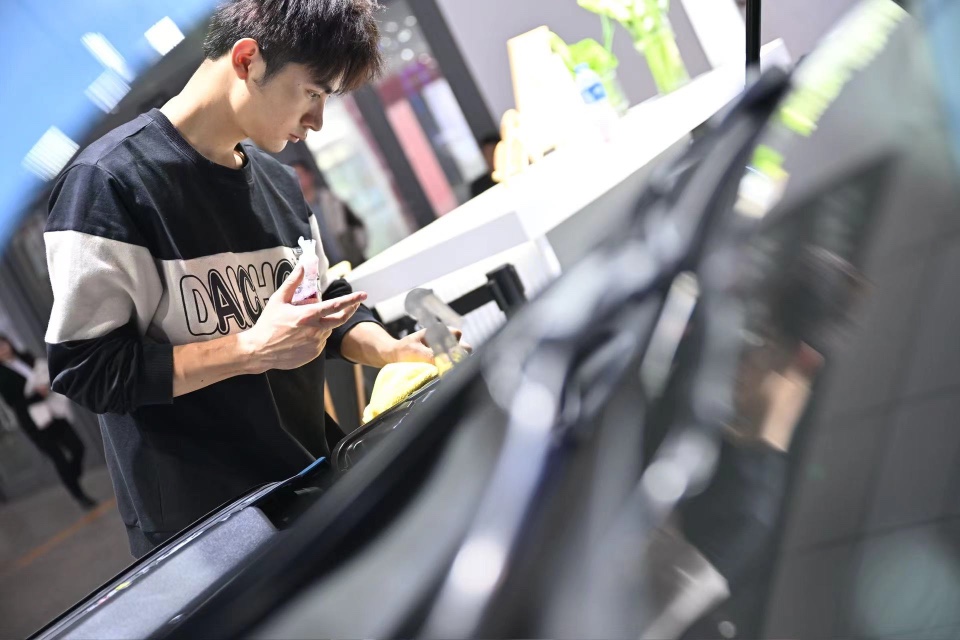 提前探馆齐鲁车展，靓车已陆续到位