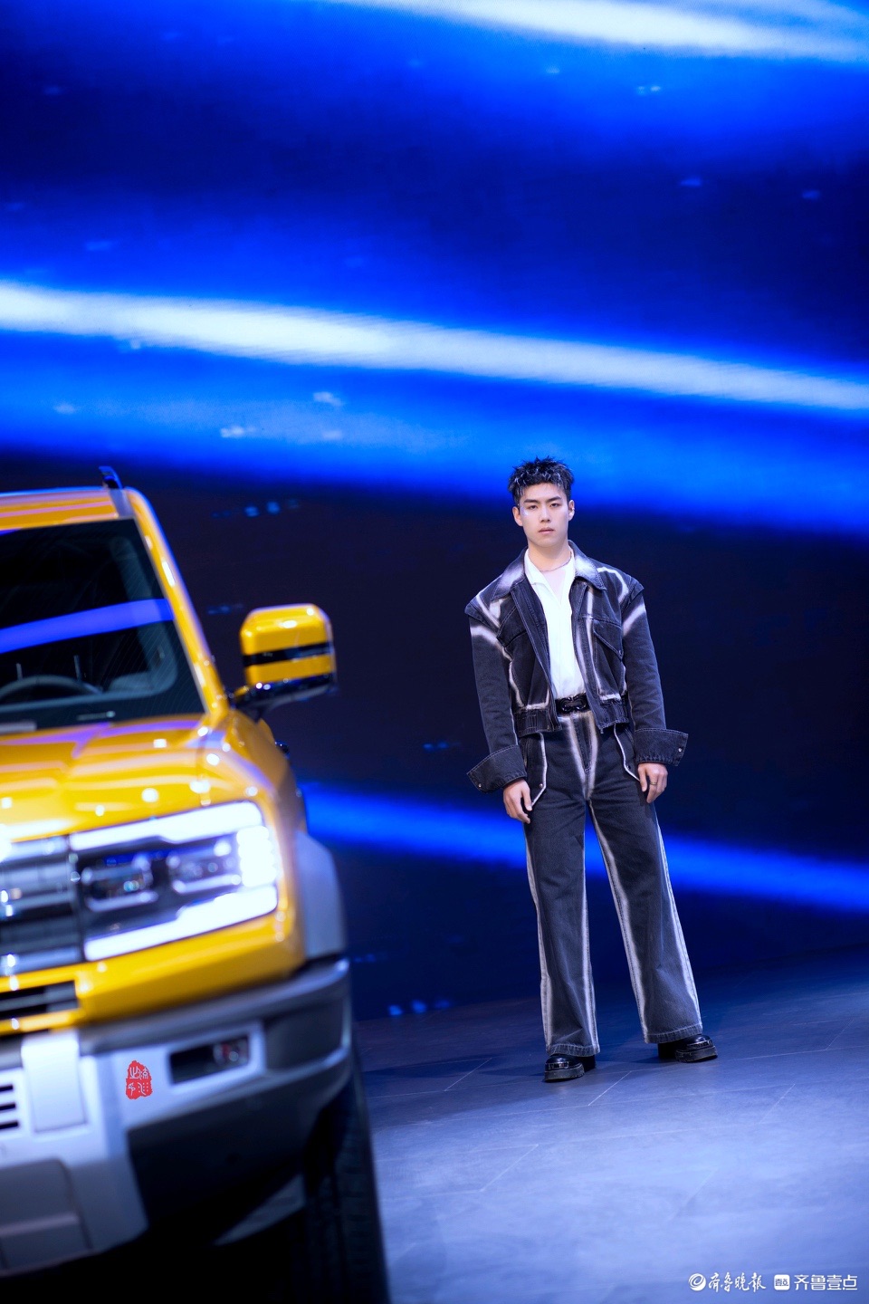 情报员拍客团|甜美大方,帅气阳光！齐鲁国际车展，车模现场助力