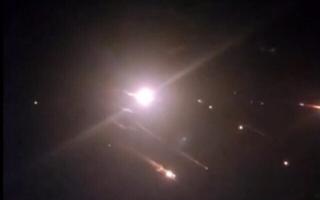 一文梳理：伊朗对以色列发动报复，各方紧急回应