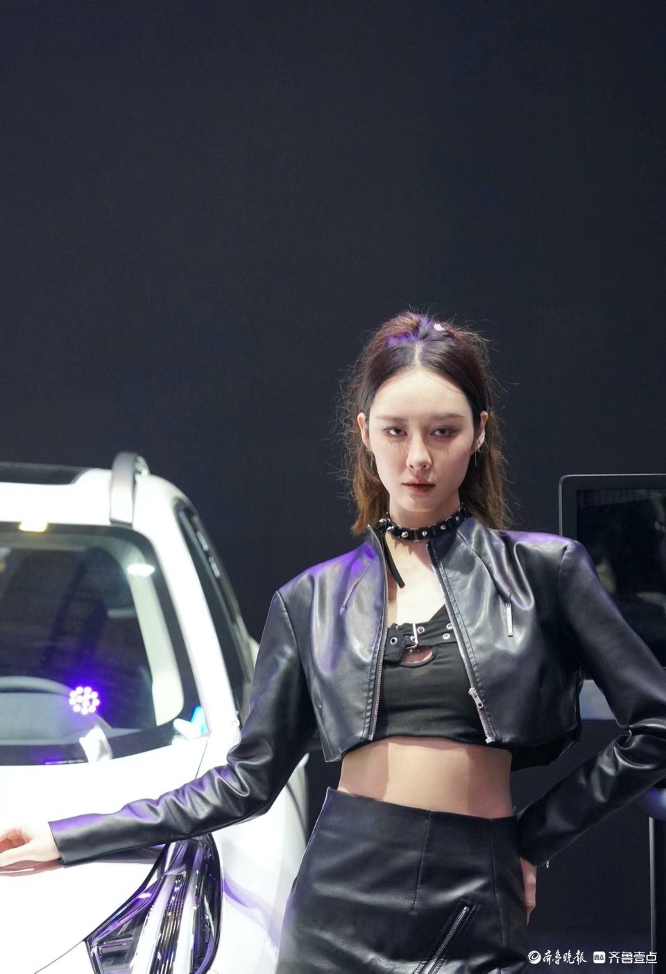 悦驾乐拍|齐鲁车展现场，中外车模齐亮相