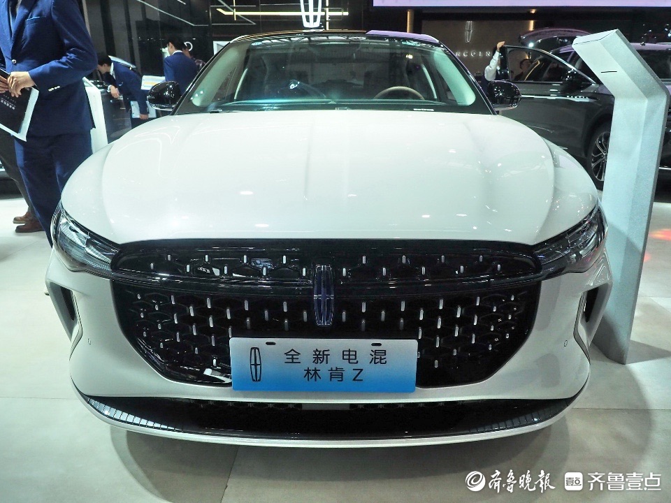 电动化势头迅猛，国际大品牌纷纷推出纯电和混动新车 