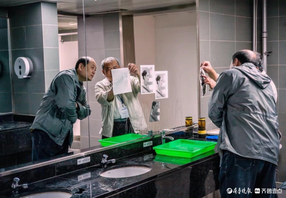 悦驾乐拍|胶片暗房无人机，车展还能这么“玩”？