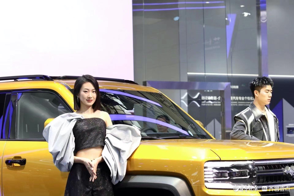 悦驾乐拍|周末的齐鲁国际车展，人潮涌动精彩纷呈