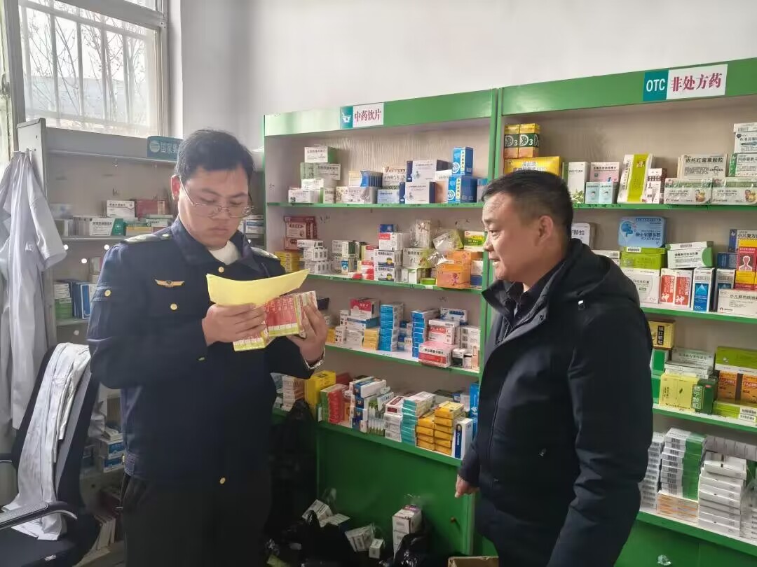 滨城区市场监管局秦皇台监管所：确保药品质量 守护村民健康