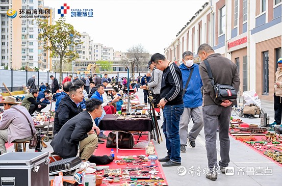 天幕城改造升级为青岛文化市场,原昌乐路文化市场也搬迁至此