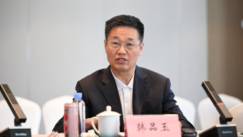 圆桌分享会韩品玉:读城时要注意思辨