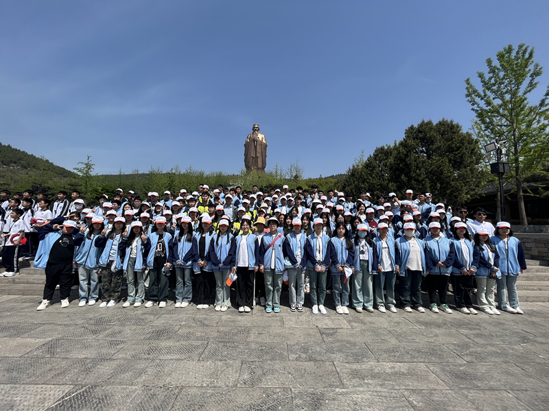 走进圣贤故里,传承国学文化!惠民职专开展曲阜研学活动