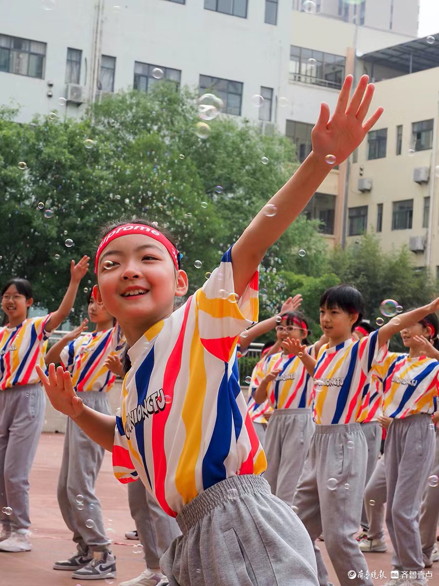 小学运动会入场式,花式秀起来