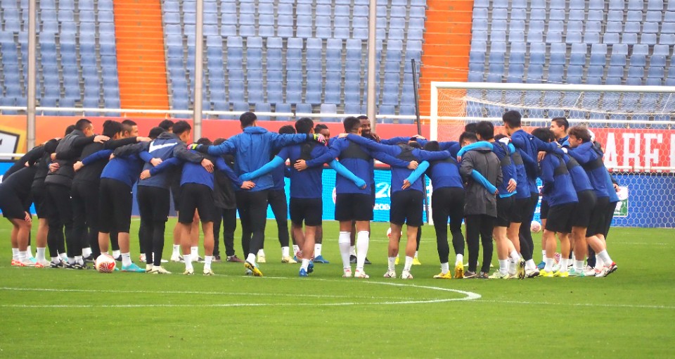 南通支云队抵达济南训练，数名外援身体强壮