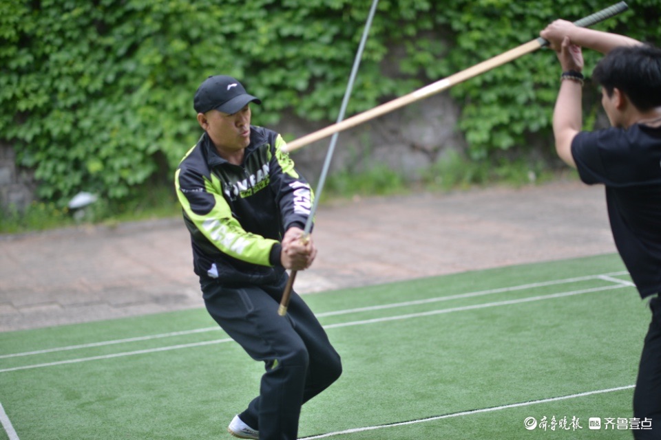 最美身影 | 五一假期泉城论剑