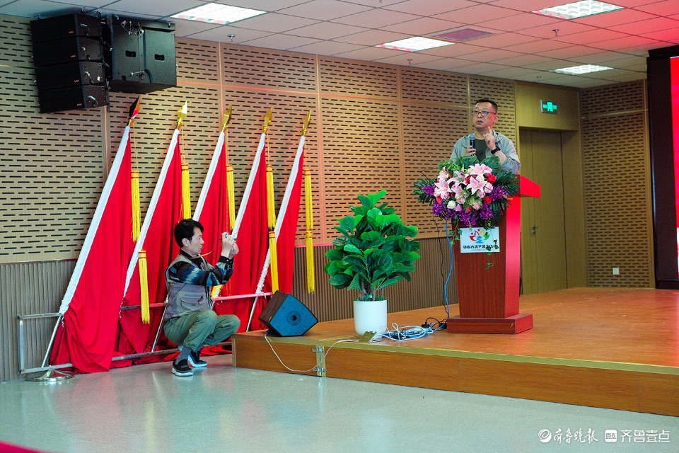 最美身影 | 假期里的摄影交流会