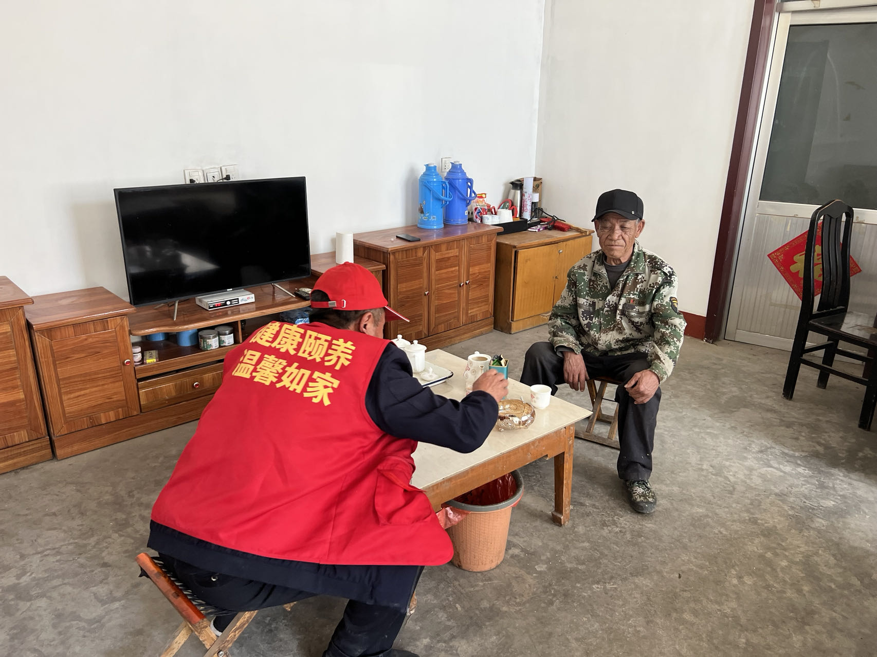 莒县康馨颐养医院养老服务记㉛：用悉心的服务，照亮老人幸福晚年