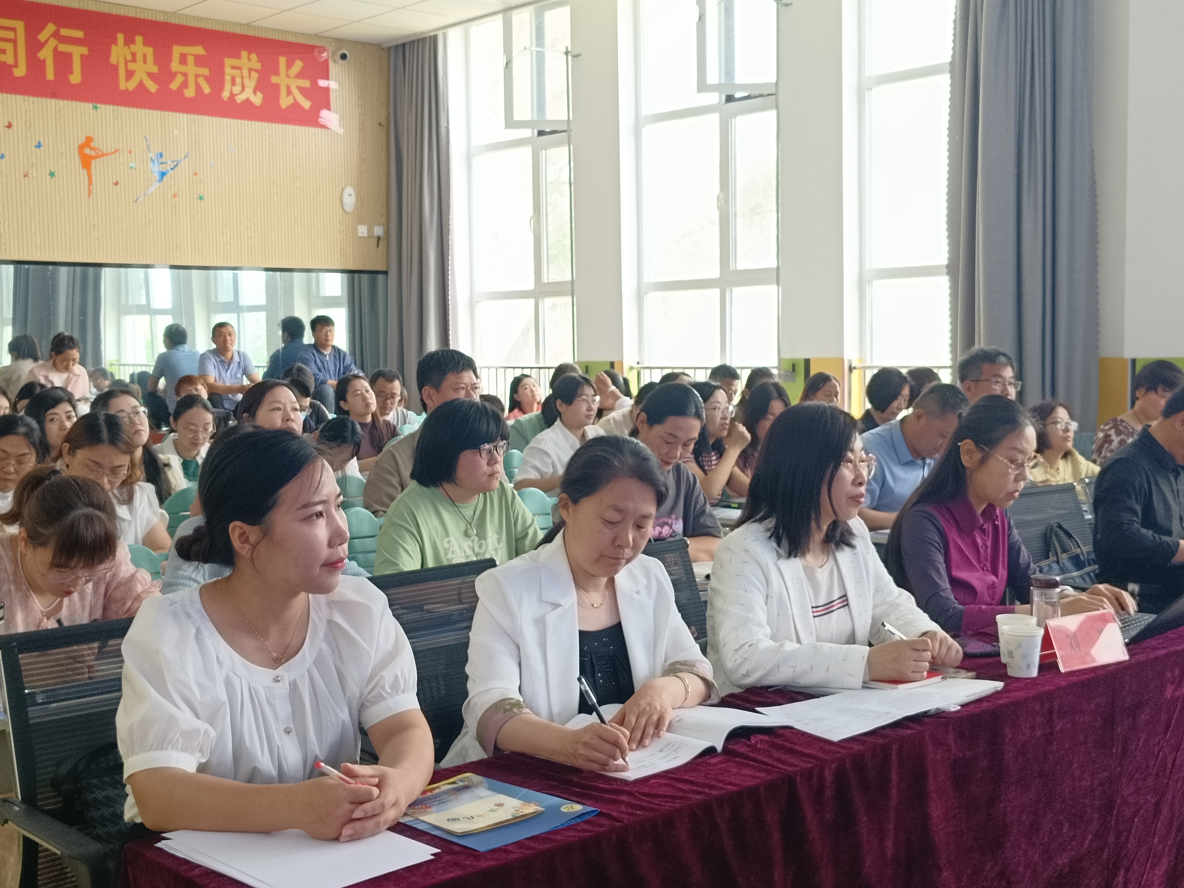 阳信幸福中学简介图片