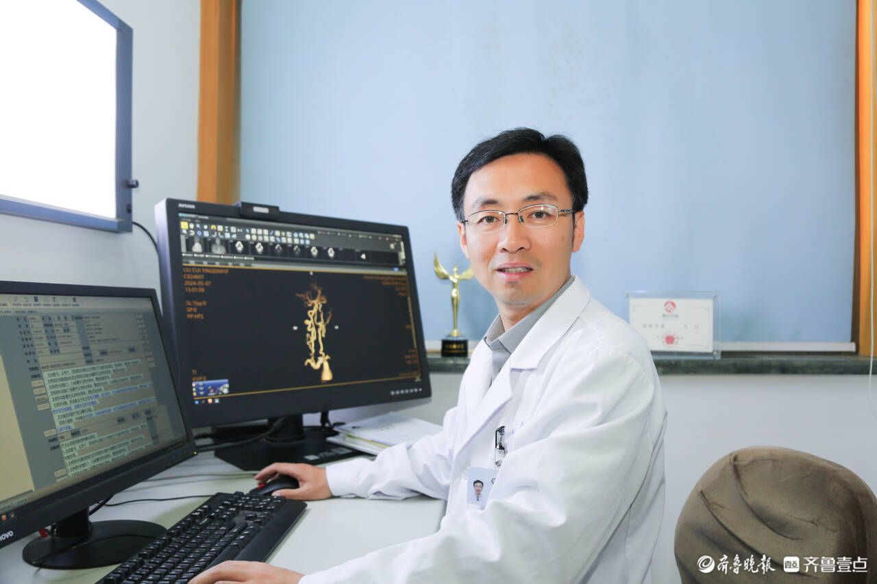 影像科医生虽不直接参与患者的治疗,但却用一张张"黑白胶片",决定着