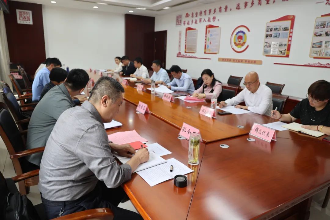 邹城市政协党组成员,秘书长孙宝华在讲话中要求,一是要坚持预防为主