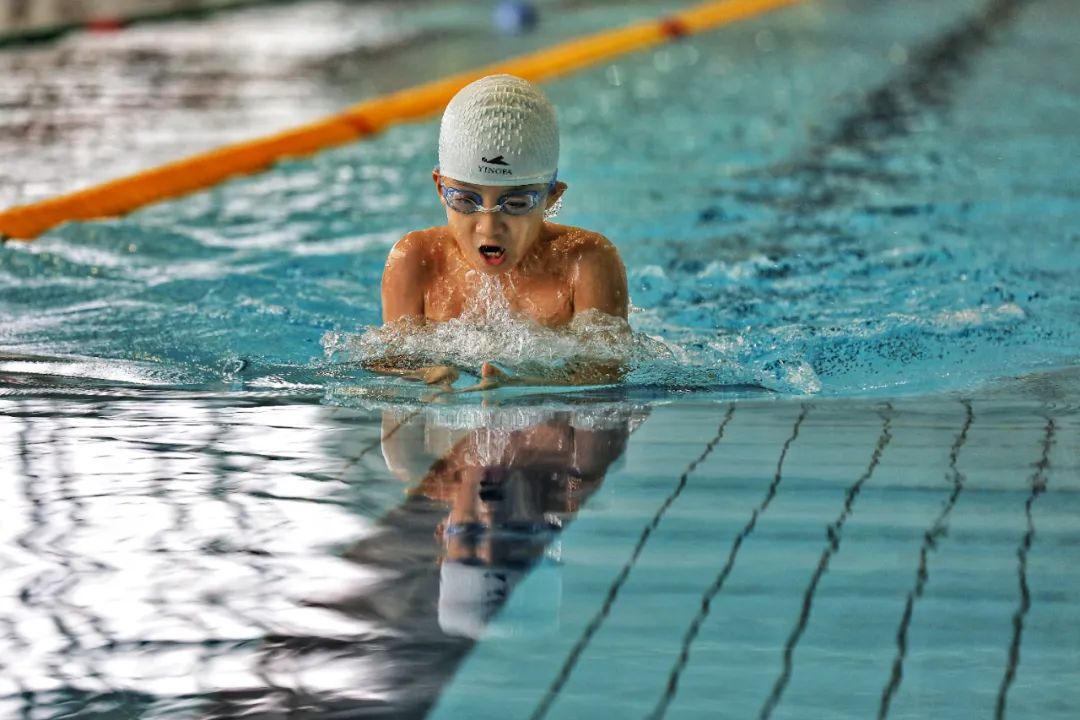 fun肆耍水,即可出发丨东营市奥体中心暑期游泳培训班招生啦!