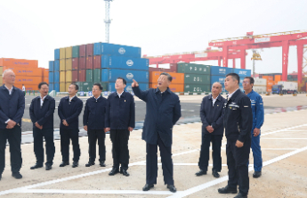 习近平在山东日照市考察调研