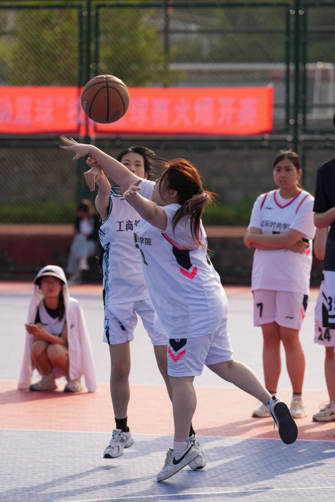 山东轻工职业学院2024年校园篮球赛圆满落幕